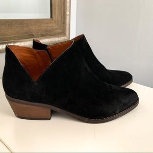 Lucky Brand black ankle shoes